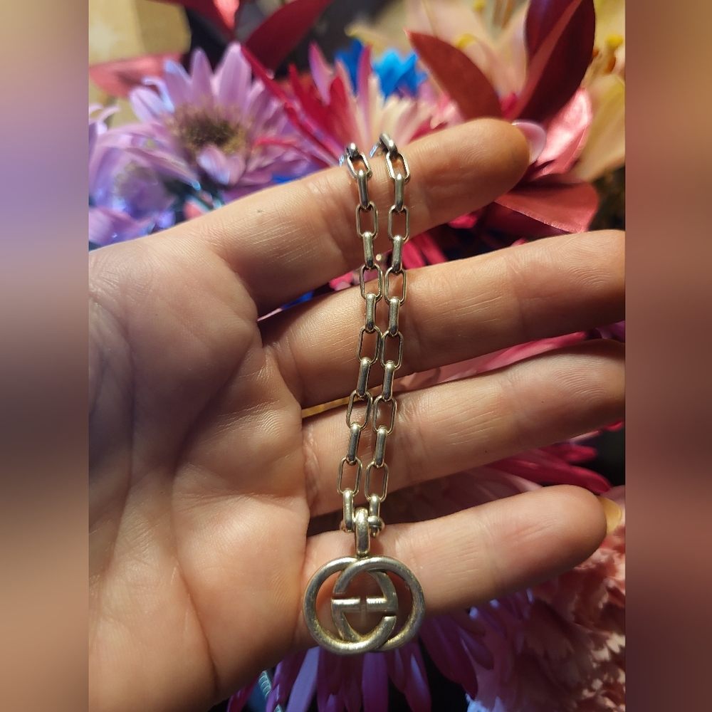 GUCCI Interlocking Necklace Pendant G Logo SilverLogo - Picture 3 of 3